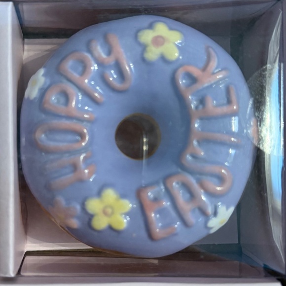 Cupcakes and Cashmere Set of 3 Easter Ceramic Donut Decor - Picture 4 of 5